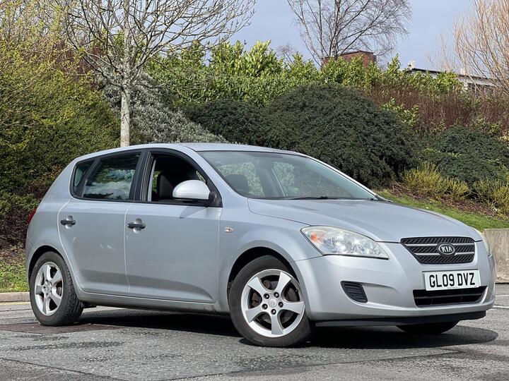 Kia Ceed 1.6 CRDi GS 5dr