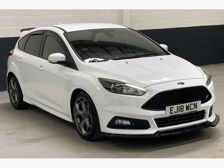 Ford Focus 2.0T EcoBoost ST-3 Euro 6 (s/s) 5dr