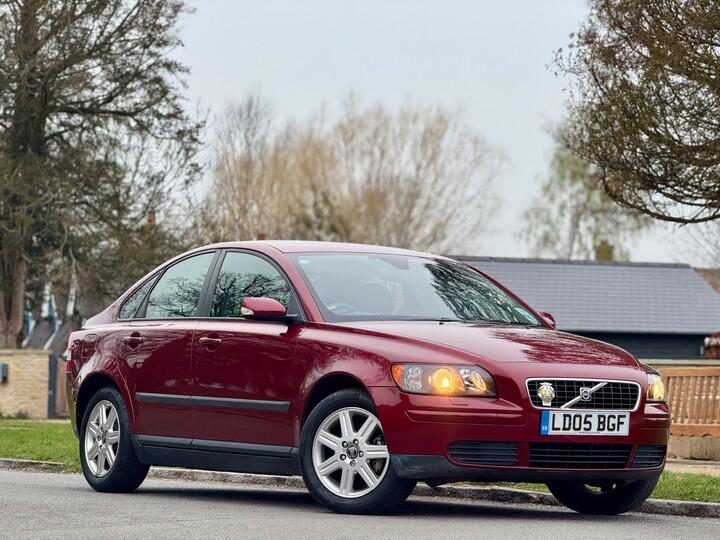 Volvo S40 1.6 S 4dr