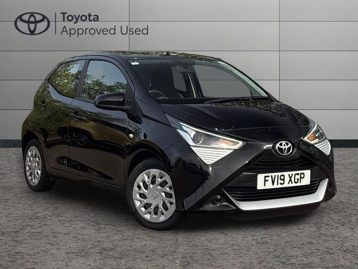 Toyota AYGO 1.0 VVT-i X-play Euro 6 5dr