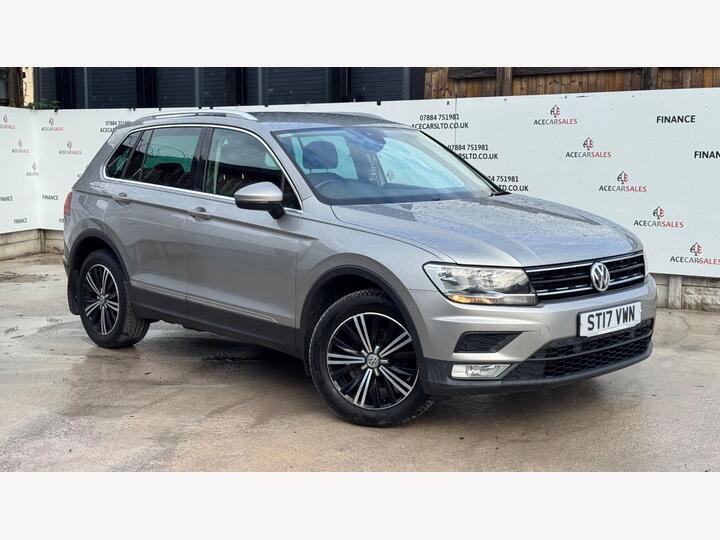 Volkswagen Tiguan 2.0 TDI BlueMotion Tech SE Navigation DSG 4Motion Euro 6 (s/s) 5dr