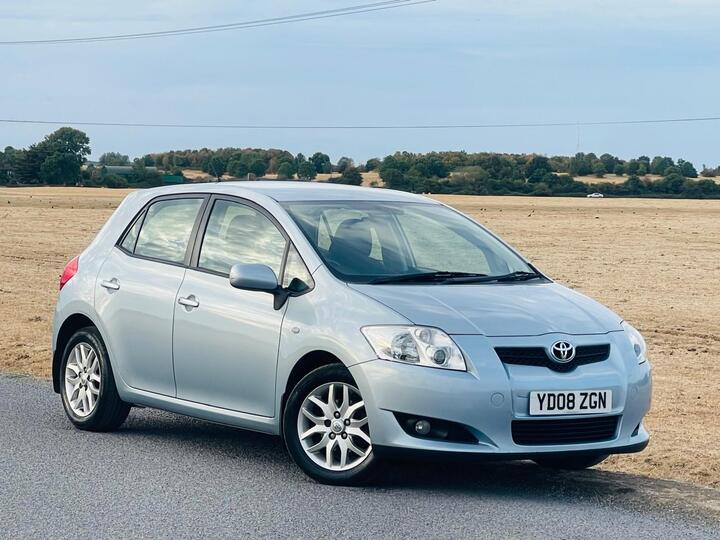 Toyota Auris 1.6 VVT-i TR 5dr
