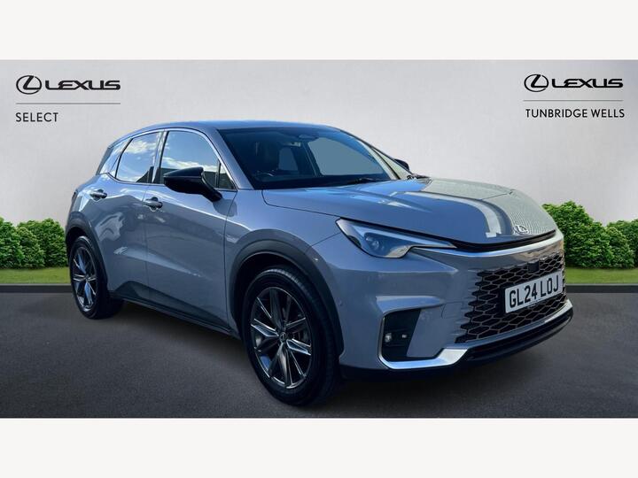 Lexus LBX 1.5 VVT-iE Takumi E-CVT Euro 6 (s/s) 5dr