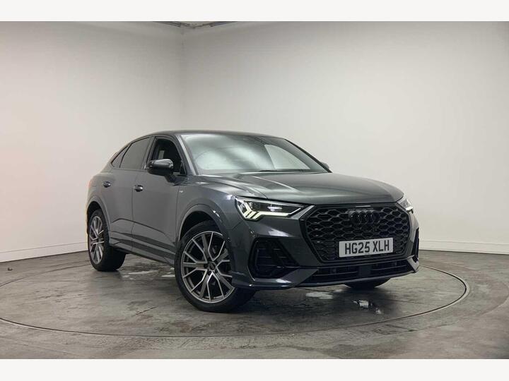 Audi Q3 Sportback 1.5 TFSI CoD 35 Black Edition Sportback S Tronic Euro 6 (s/s) 5dr