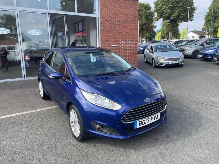 Ford Fiesta 1.0T EcoBoost Titanium Euro 6 (s/s) 5dr
