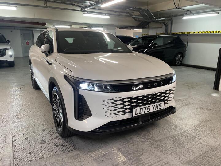 OMODA 9 1.5T SHS 34.46kWh Noble DHT3 4WD Euro 6 (s/s) 5dr