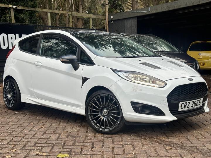 Ford Fiesta 1.0T EcoBoost Titanium Euro 6 (s/s) 3dr