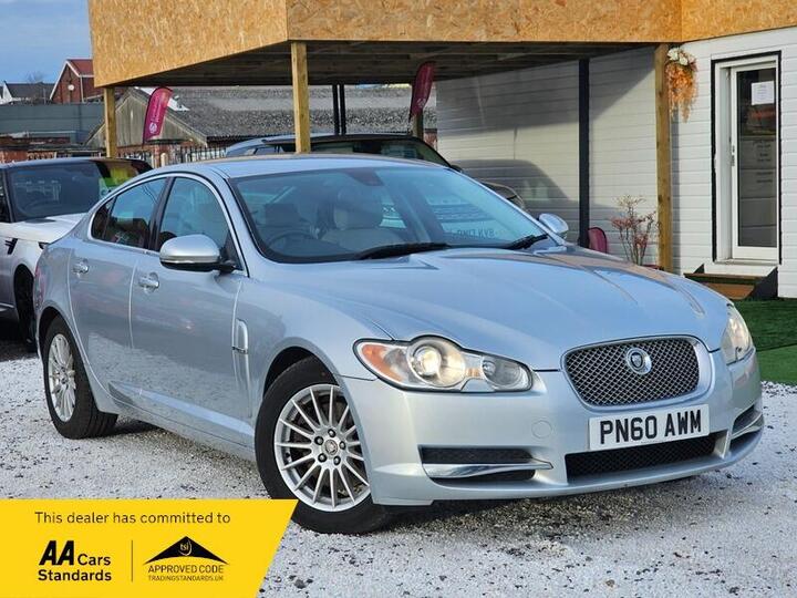 Jaguar XF 3.0 V6 Luxury Auto Euro 4 4dr