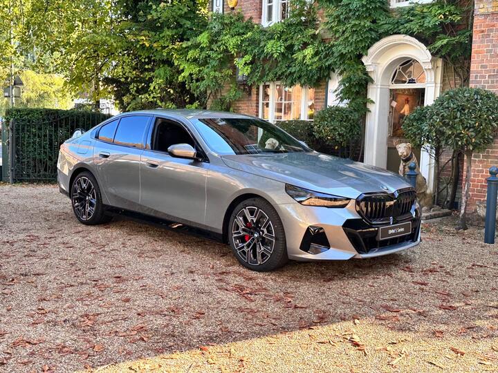 BMW 5 Series 2.0 520i MHT M Sport Pro Steptronic Euro 6 (s/s) 4dr