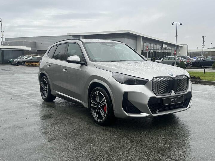 BMW IX1 20 66.5kWh Shadow Edition Auto EDrive 5dr (11kW Charger)