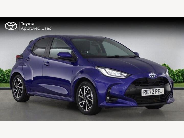 Toyota Yaris 1.5 VVT-h Design E-CVT Euro 6 (s/s) 5dr