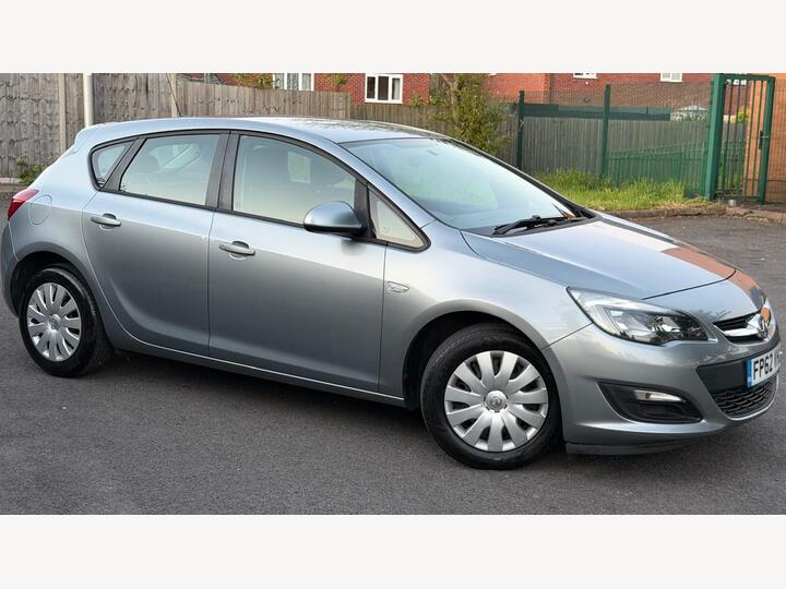 Vauxhall Astra 1.4 16v Exclusiv Euro 5 5dr