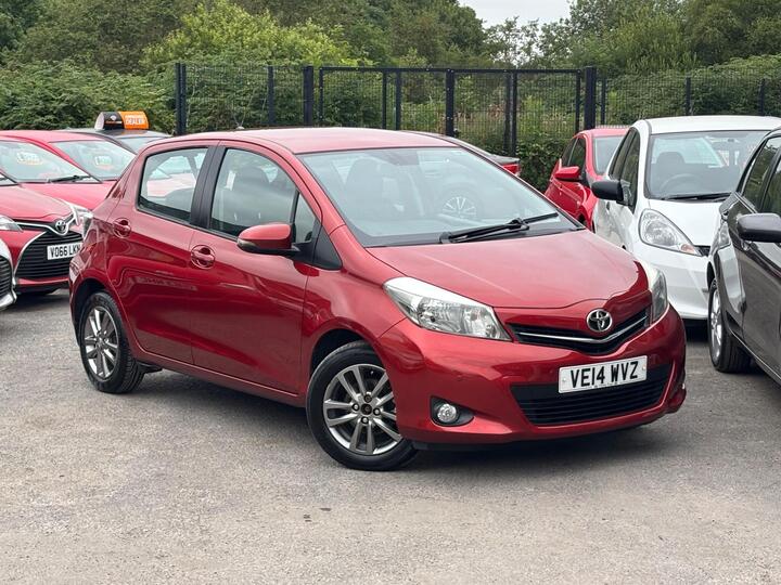 Toyota Yaris 1.4 D-4D Icon Plus Euro 5 5dr