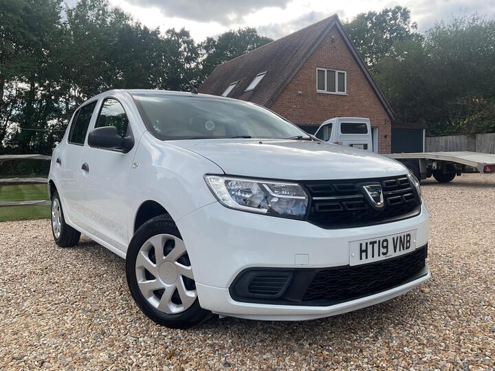 Dacia Sandero 1.0 SCe Essential Euro 6 5dr