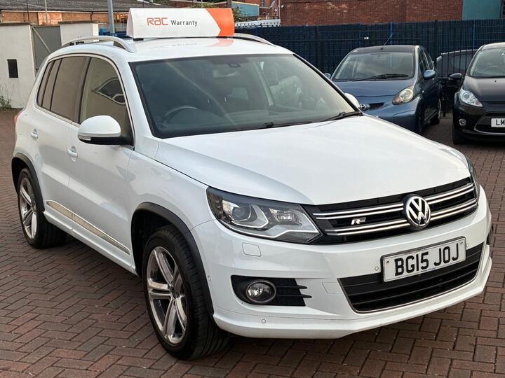 Volkswagen Tiguan 2.0 TDI BlueMotion Tech R-Line DSG 4WD Euro 5 (s/s) 5dr (Nav)