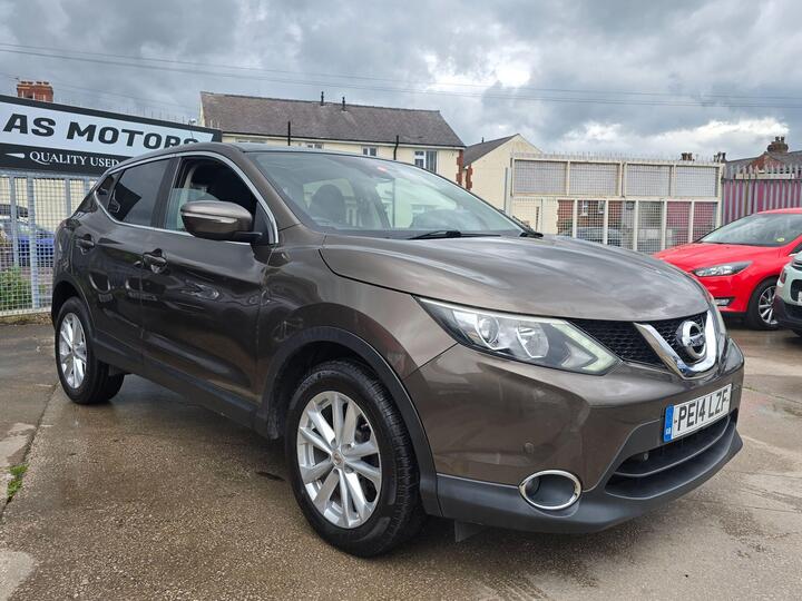 Nissan Qashqai 1.2 DIG-T Acenta Premium 2WD Euro 5 (s/s) 5dr