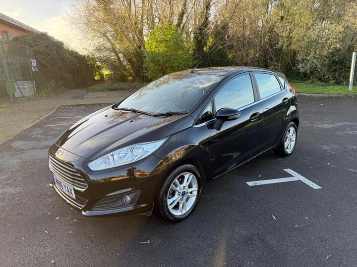 Ford Fiesta 1.0T EcoBoost Zetec Euro 6 (s/s) 5dr Ford Fiesta 1.0T EcoBoost Zetec Euro 6 (s/s) 5dr