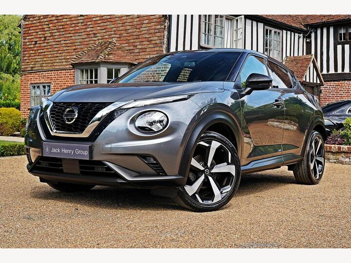 Nissan JUKE 1.0 DIG-T Tekna Euro 6 (s/s) 5dr