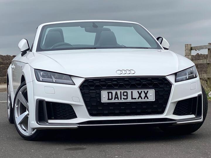 Audi TT 2.0 TFSI 40 S Line Roadster S Tronic Euro 6 (s/s) 2dr
