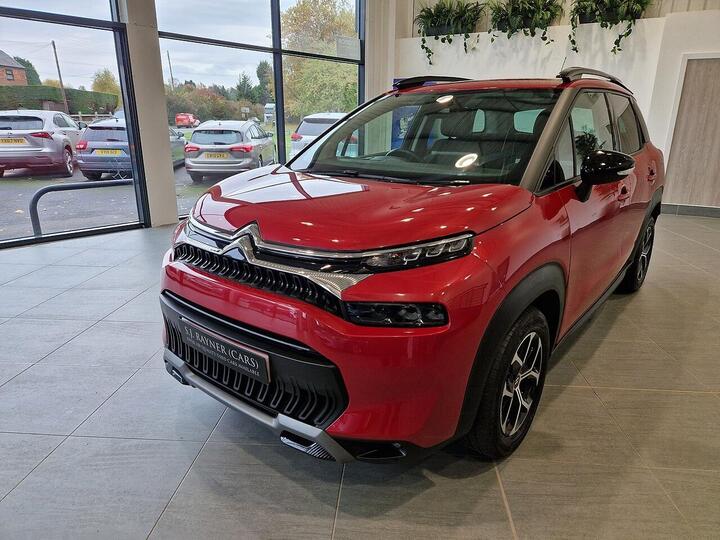 Citroen C3 Aircross 1.2 PureTech Shine Euro 6 (s/s) 5dr Citroen C3 Aircross 1.2 PureTech Shine Euro 6 (s/s) 5dr