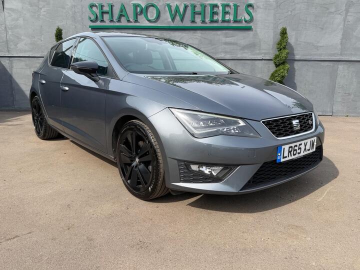 SEAT Leon 1.4 TSI FR Black Technology Euro 6 (s/s) 5dr