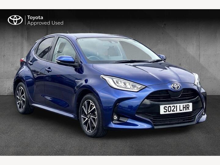 Toyota Yaris 1.5 VVT-h Design E-CVT Euro 6 (s/s) 5dr