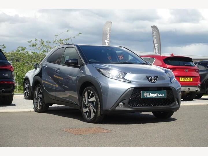 Toyota AYGO X 1.0 VVT-i Edge X-shift Euro 6 (s/s) 5dr