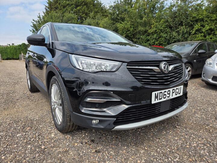 Vauxhall Grandland X 1.2 Turbo Business Edition Nav Euro 6 (s/s) 5dr