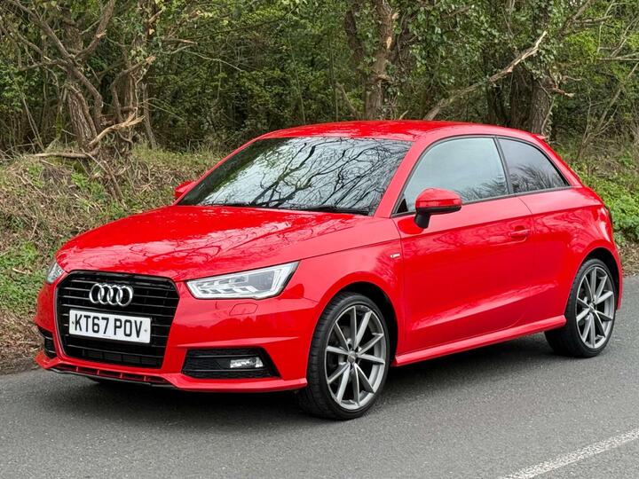 Audi A1 1.4 TFSI CoD Black Edition Euro 6 (s/s) 3dr (Nav)