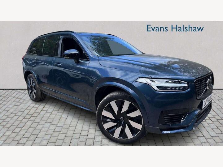 Volvo XC90 ESTATE 2.0h T8 Recharge 18.8kWh Ultimate Dark Auto 4WD Euro 6 (s/s) 5dr