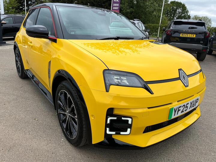 Renault 5 E-Tech Electric Comfort Range 52kWh Iconic Five Auto 5dr