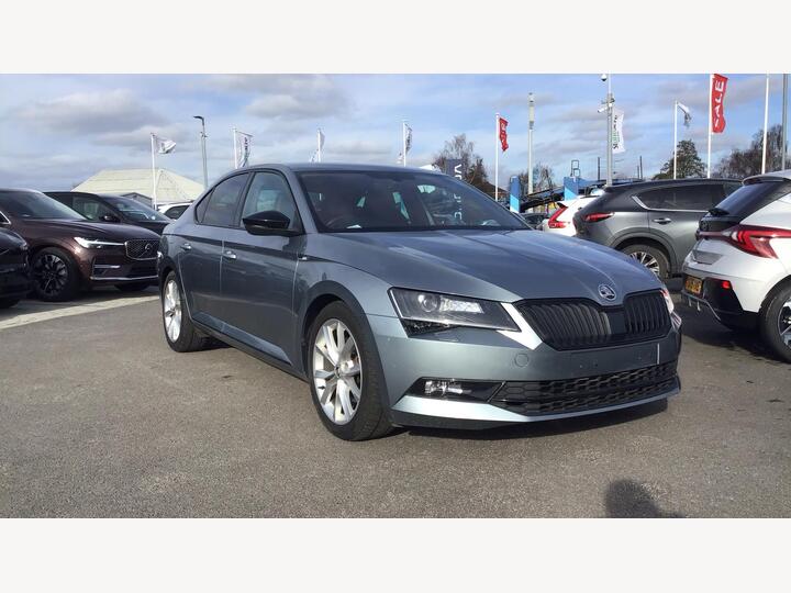 Skoda Superb 2.0 TDI SportLine DSG 4WD Euro 6 (s/s) 5dr Skoda Superb 2.0 TDI SportLine DSG 4WD Euro 6 (s/s) 5dr