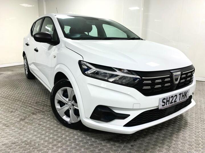 Dacia SANDERO 1.0 SCe Essential Euro 6 (s/s) 5dr Dacia SANDERO 1.0 SCe Essential Euro 6 (s/s) 5dr