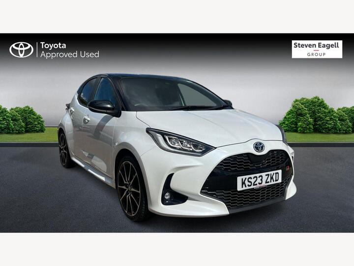 Toyota Yaris 1.5 VVT-h GR SPORT E-CVT Euro 6 (s/s) 5dr