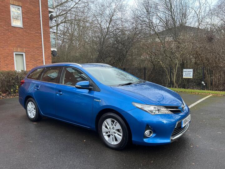 Toyota Auris 1.8 VVT-h Icon Touring Sports CVT Euro 5 (s/s) 5dr