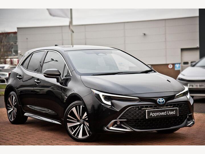 Toyota Corolla 1.8 VVT-h Design CVT Euro 6 (s/s) 5dr Toyota Corolla 1.8 VVT-h Design CVT Euro 6 (s/s) 5dr