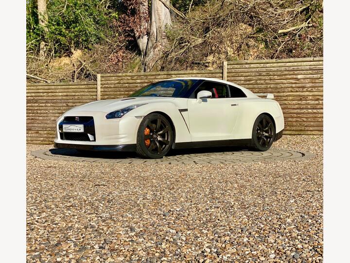 Nissan GT-R 3.8 V6 Black Edition Auto 4WD Euro 4 2dr (SNav)