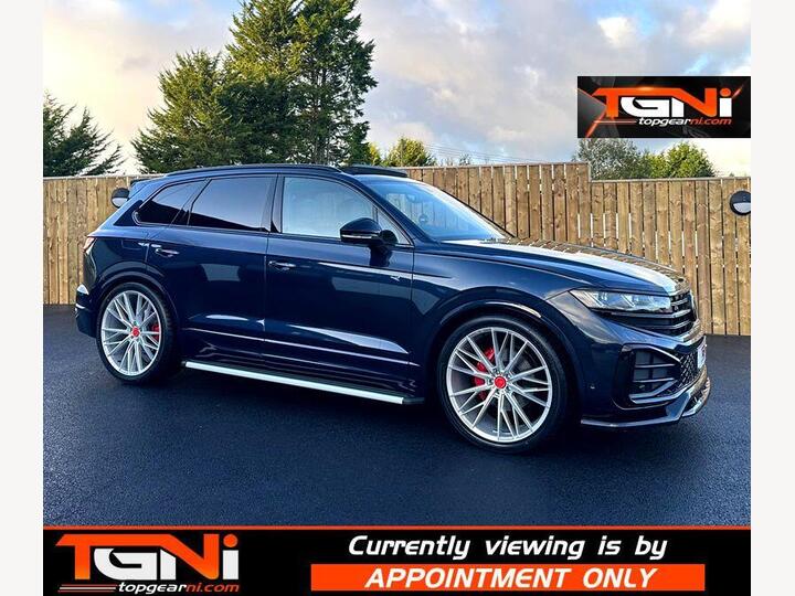 Volkswagen Touareg 3.0 TDI V6 Black Edition Tiptronic 4Motion Euro 6 (s/s) 5dr