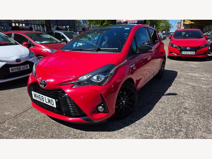 Toyota Yaris 1.5 VVT-h GR SPORT E-CVT Euro 6 (s/s) 5dr