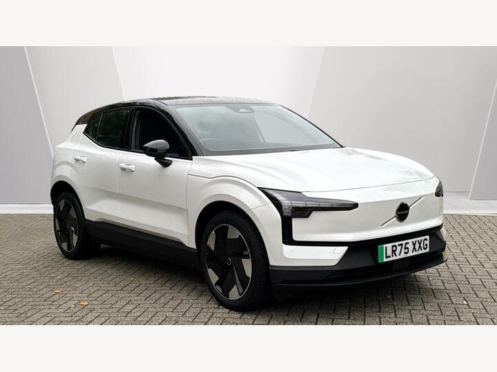 Volvo EX30 Twin Performance 69kWh Plus Auto AWD 5dr