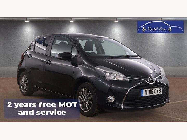 Toyota YARIS 1.33 Dual VVT-i Icon Euro 6 5dr (Safety Sense)