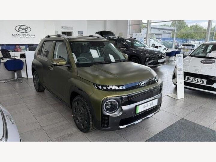 Hyundai INSTER Long Range 49kWh Cross Auto 5dr
