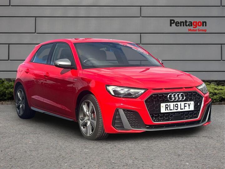 Audi A1 Sportback 2.0 TFSI 40 S Line Competition Sportback S Tronic Euro 6 (s/s) 5dr