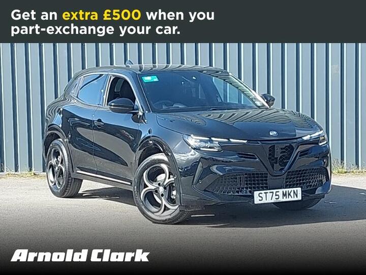 Alfa Romeo Junior 1.2 MHEV Ibrida Intensa E-DCT Euro 6 (s/s) 5dr