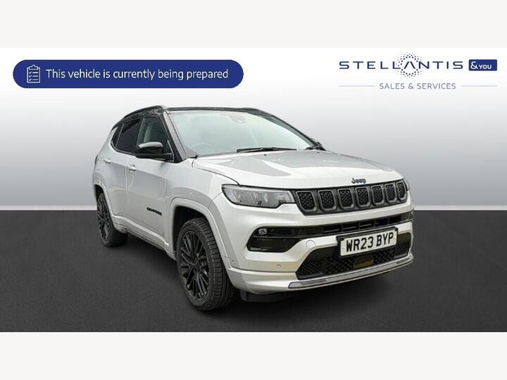 Jeep Compass 1.3 GSE T4 11.4kWh S Auto 4xe Euro 6 (s/s) 5dr Jeep Compass 1.3 GSE T4 11.4kWh S Auto 4xe Euro 6 (s/s) 5dr