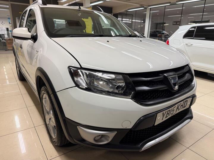 Dacia Sandero Stepway 0.9 TCe Ambiance Euro 5 5dr