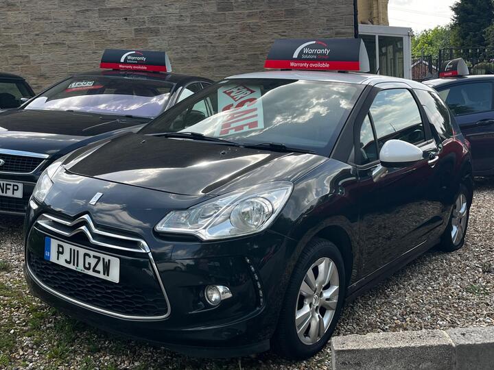 Citroen DS3 1.6 E-HDi Airdream DStyle Euro 5 (s/s) 3dr Citroen DS3 1.6 E-HDi Airdream DStyle Euro 5 (s/s) 3dr