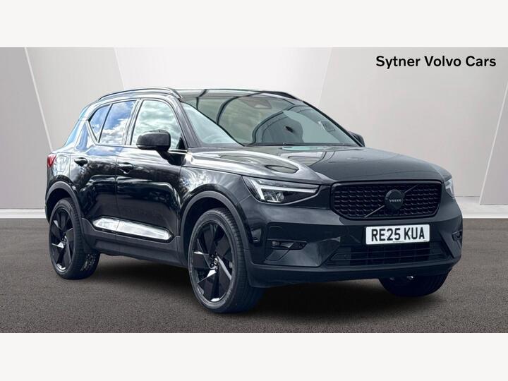 Volvo XC40 2.0 B4 MHEV Plus Black Edition DCT Auto Euro 6 (s/s) 5dr