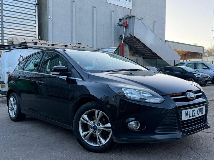 Ford Focus 1.6 Zetec Euro 5 5dr