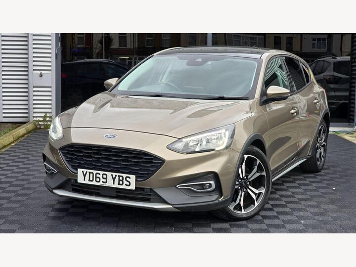 Ford Focus 1.0T EcoBoost Active X Auto Euro 6 (s/s) 5dr
